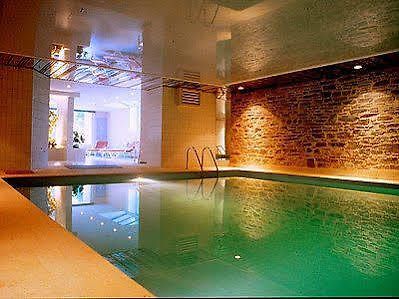 Les Chemins Francis - Modern Hotel Bagnols-les-Bains Exterior photo